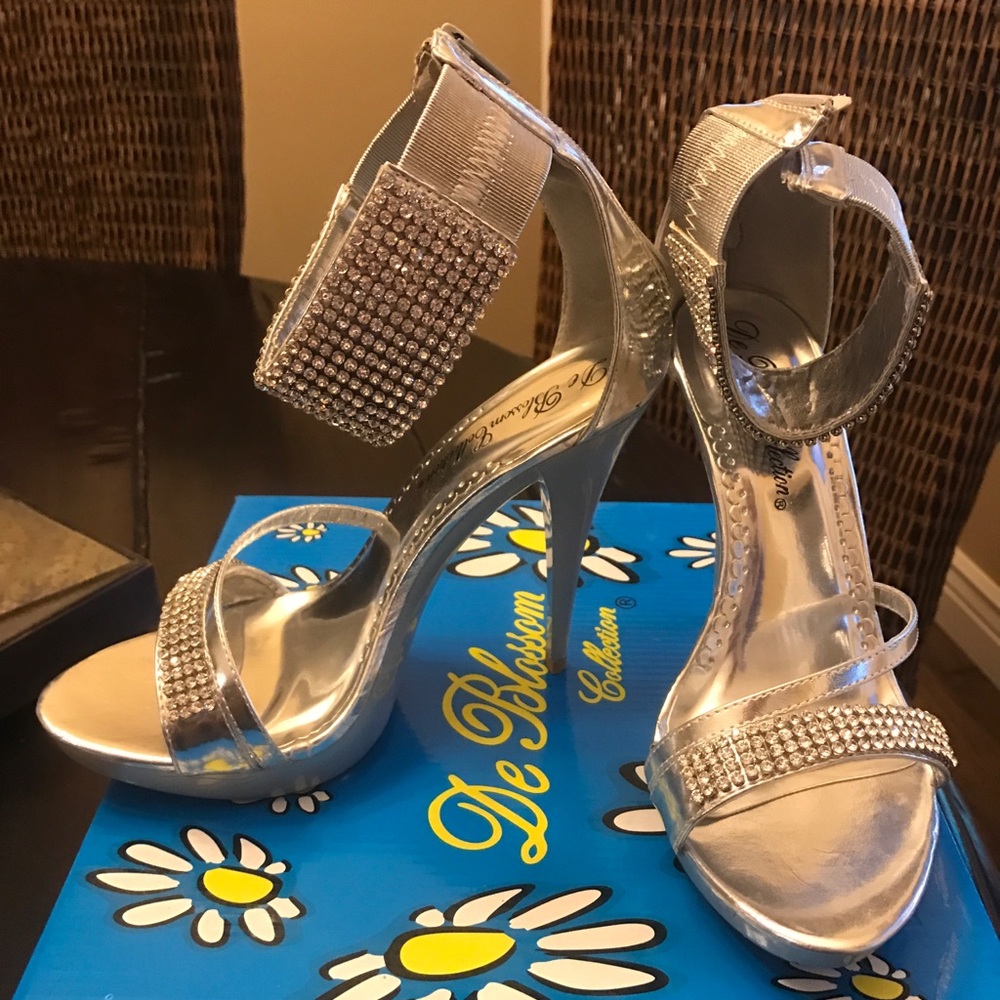 4” silver heels with rhinestones